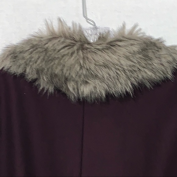 XXI Forever 21 Dark Purple and Faux Around Neckline & Cuffs Wool Jacket Sz M - Picture 5 of 9